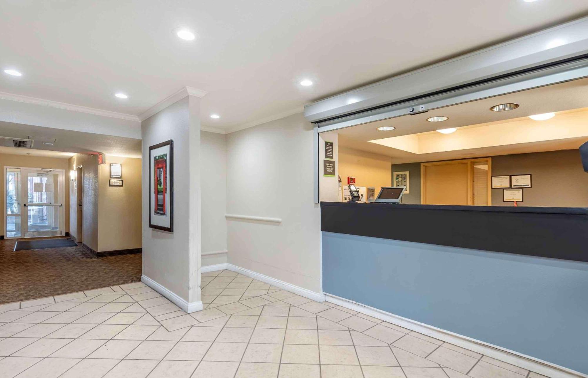 Extended Stay America Select Suites - Chicago - Westmont - Oak Brook Luaran gambar