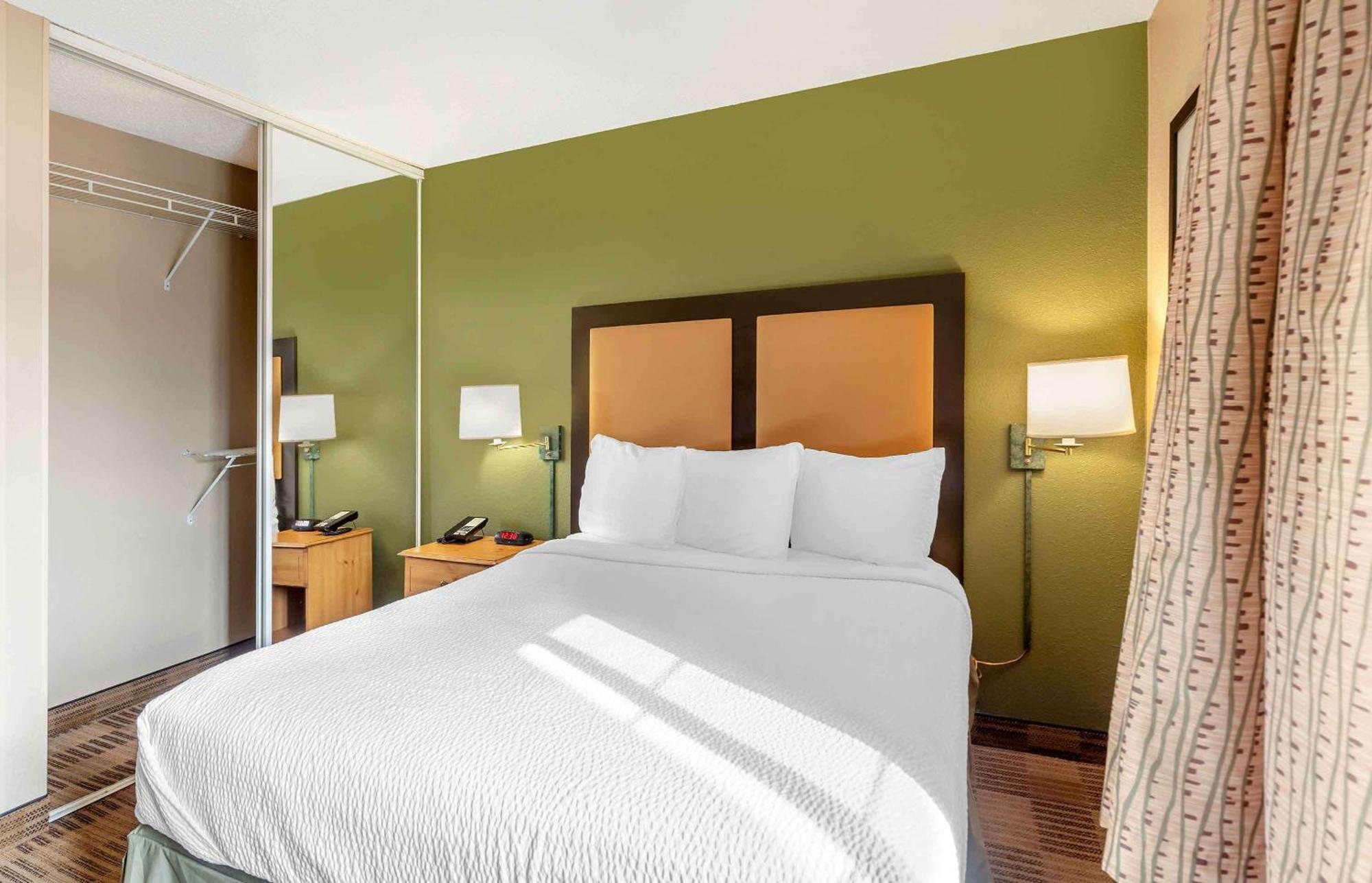 Extended Stay America Select Suites - Chicago - Westmont - Oak Brook Luaran gambar