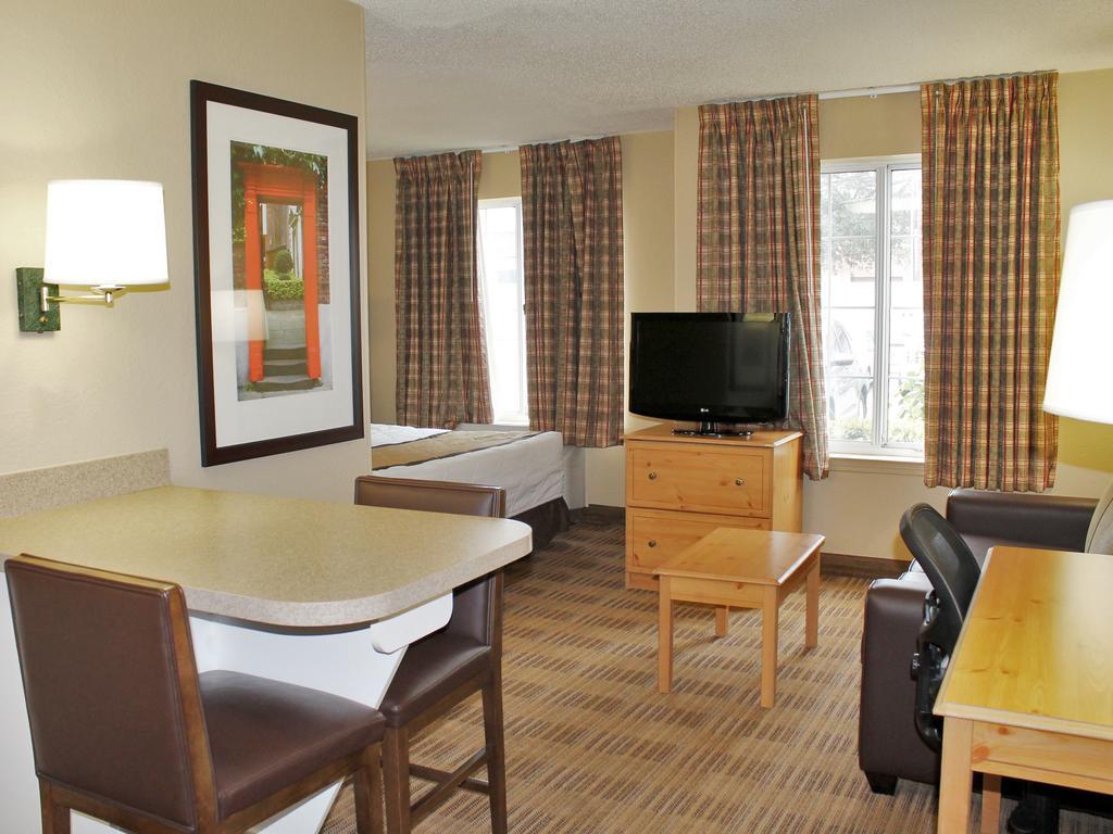 Extended Stay America Select Suites - Chicago - Westmont - Oak Brook Luaran gambar